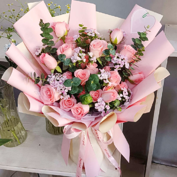 教師節(jié)送花的意義:傳遞感激與贊美的美妙之舉